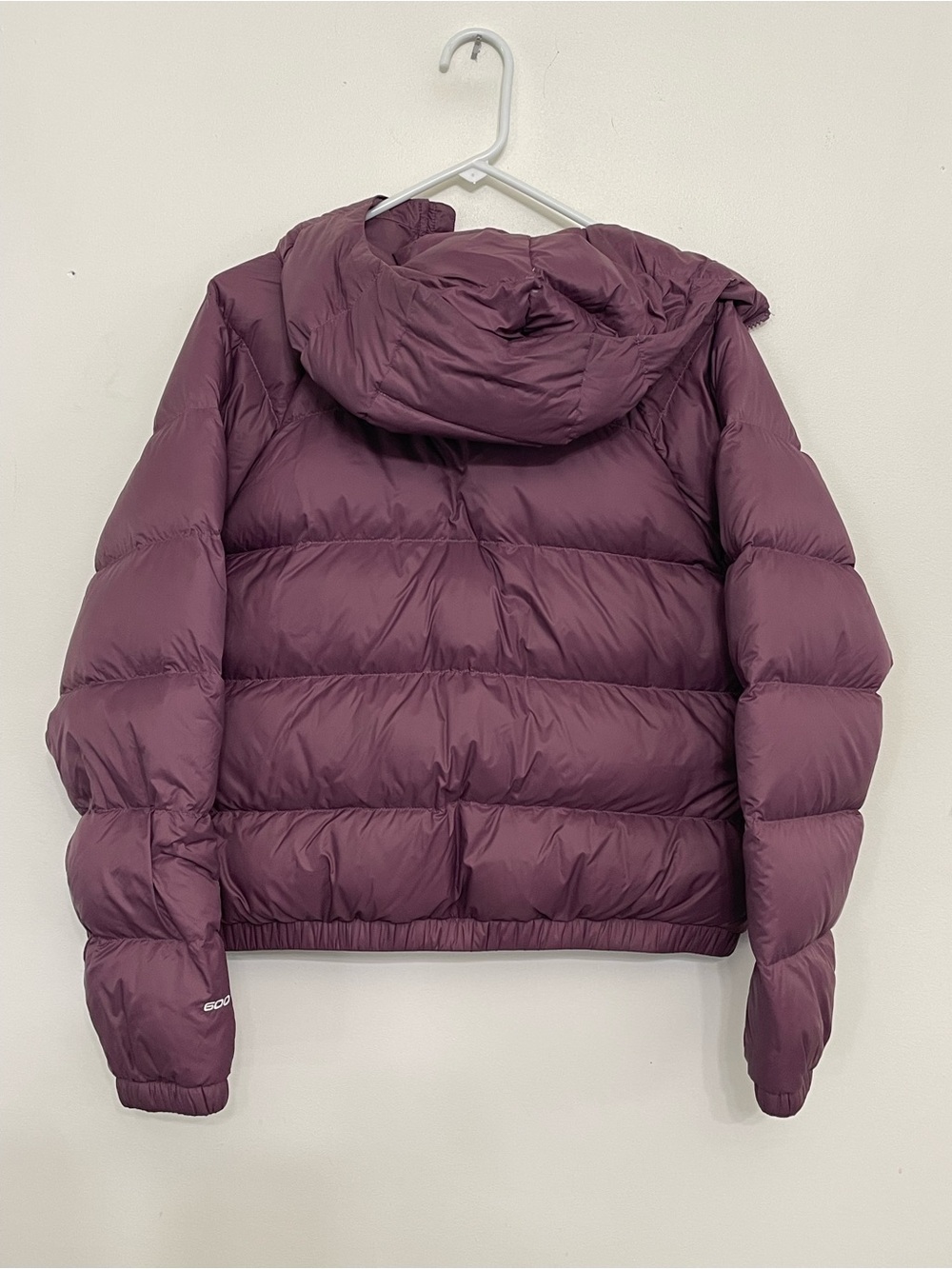 The North Face Women's Hooded Puffer Jacket in Plum - Picture 10 of 10